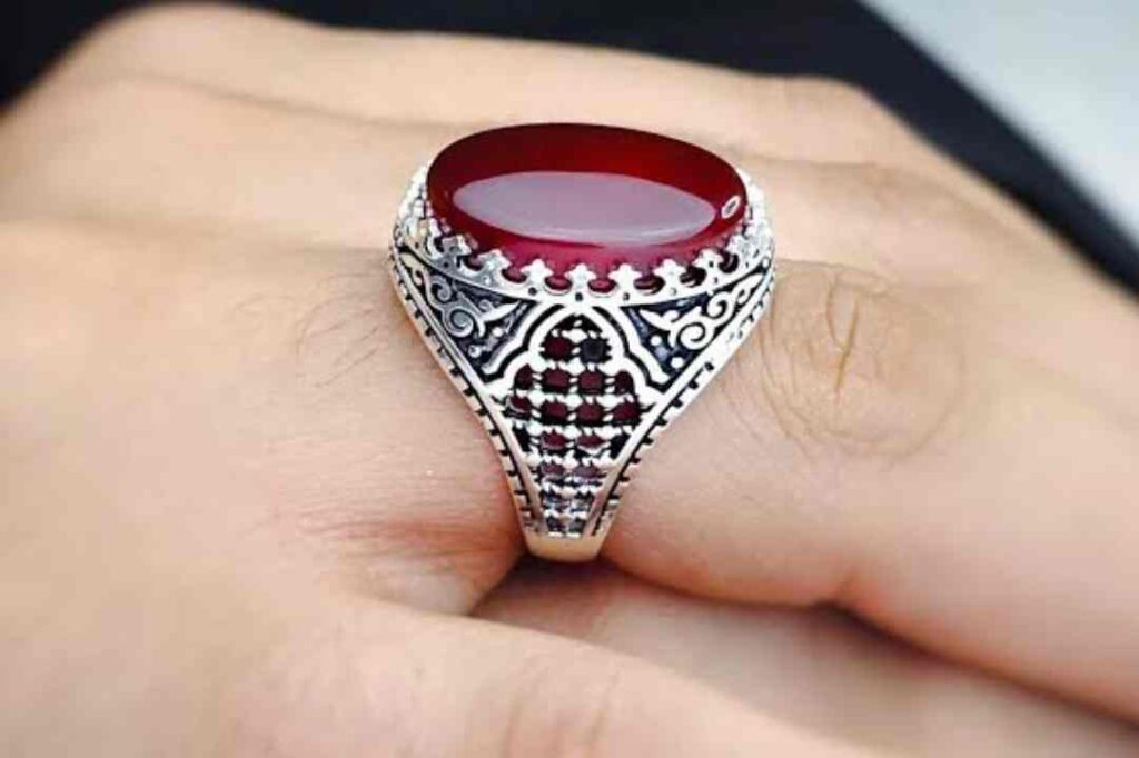 كيف أعرف مقاس خاتمي | طرق قياس الخاتم بالدقة وشراءه أونلاين بسهولة