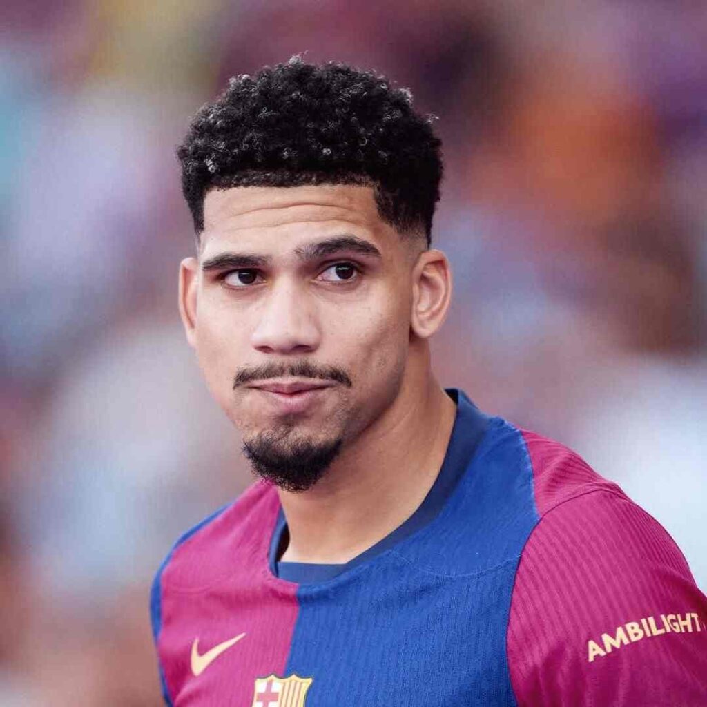 رونالد اراوخو ويكيبيديا ديانته جنسيته كم عمره زوجته انستقرام معلومات عنه