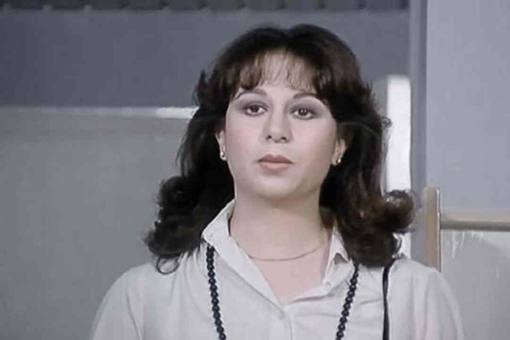 وفاة الفنانة سمية الألفي: نهاية رحلة فنانة تركت بصمة خالدة في الدراما العربية