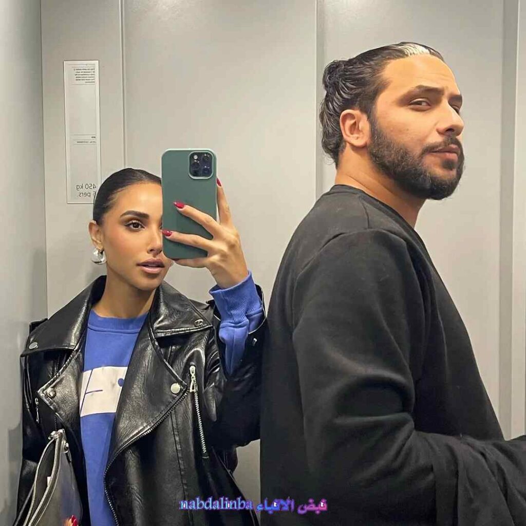 آية سماحة وزوجها