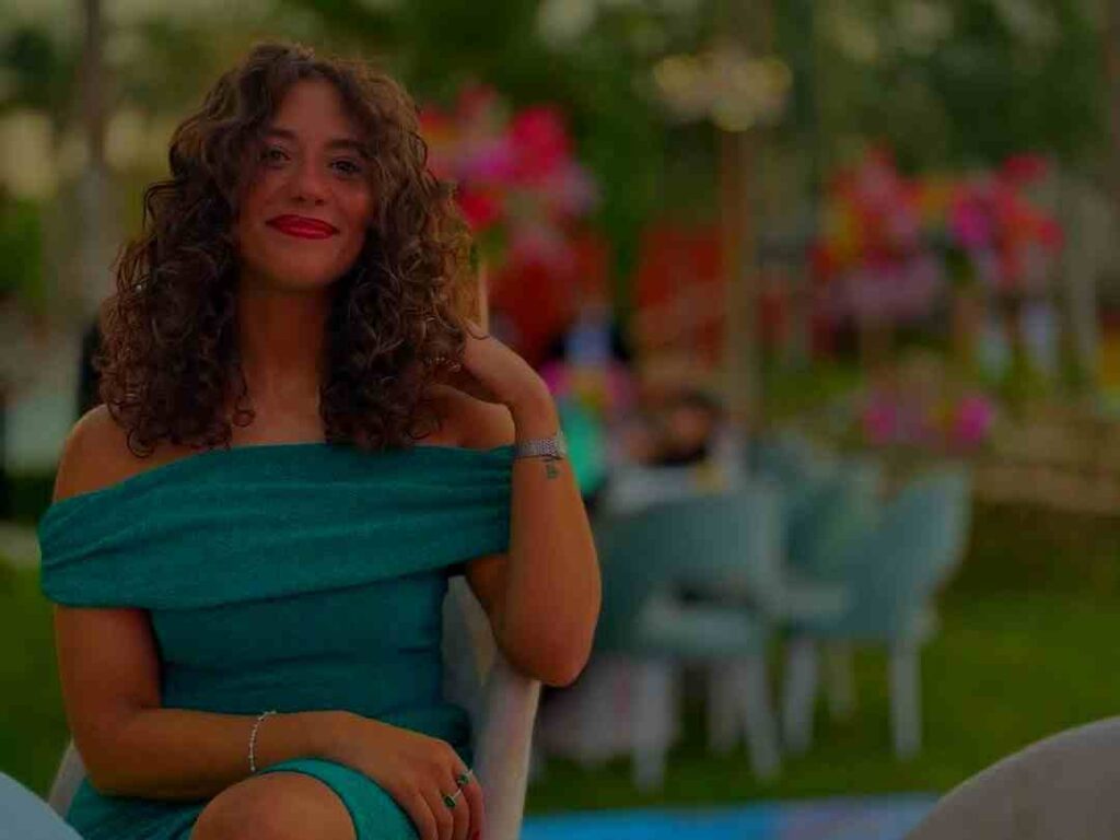 الممثلة جلا هشام