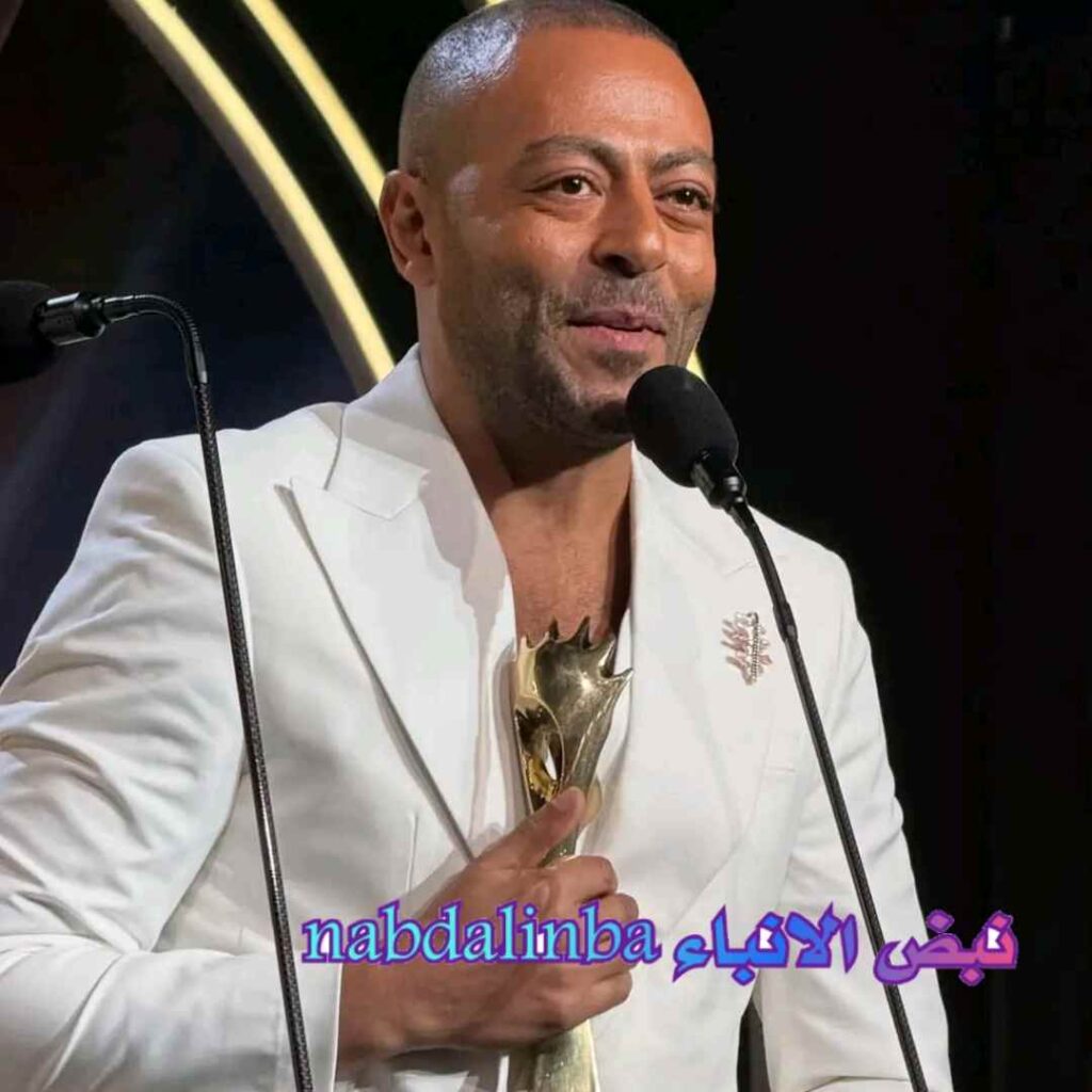 صور تامر عاشور