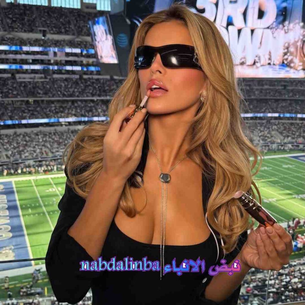 من هي بروكس نادر