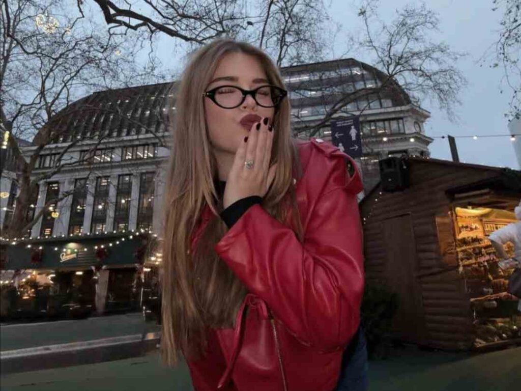 من هي أليونا ويزن؟ قصة ثنائي من السوشيال ميديا