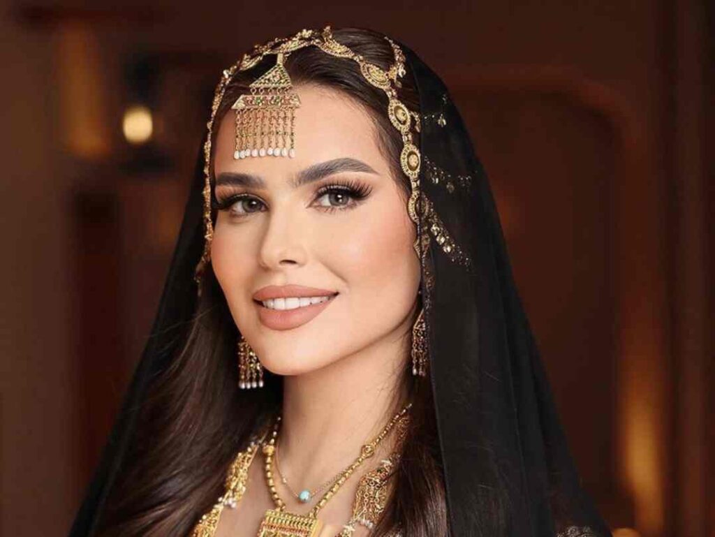 حصة الفلاسي ويكيبيديا: الإعلامية التي تربط بين التراث والإعلام العربي