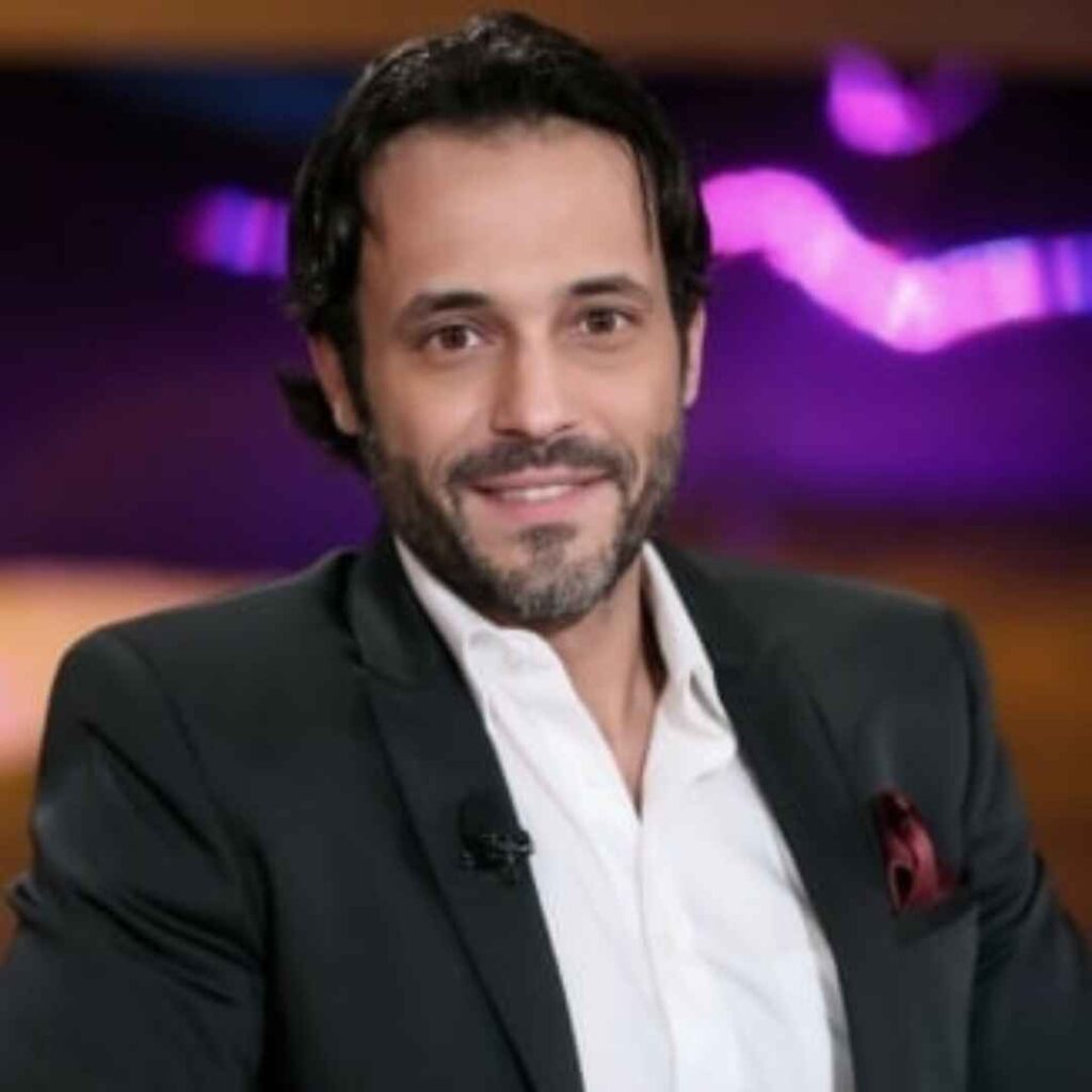 لأول مره يوسف الشريف في «فن الحرب»: عودة الزعيم بعد ثلاث سنوات من الغياب