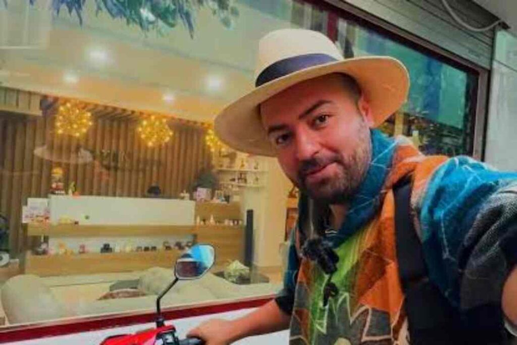 لورنس عميان ويكيبيديا | السيرة الذاتية لورنس عميان كم عمره، ديانته، جنسيته